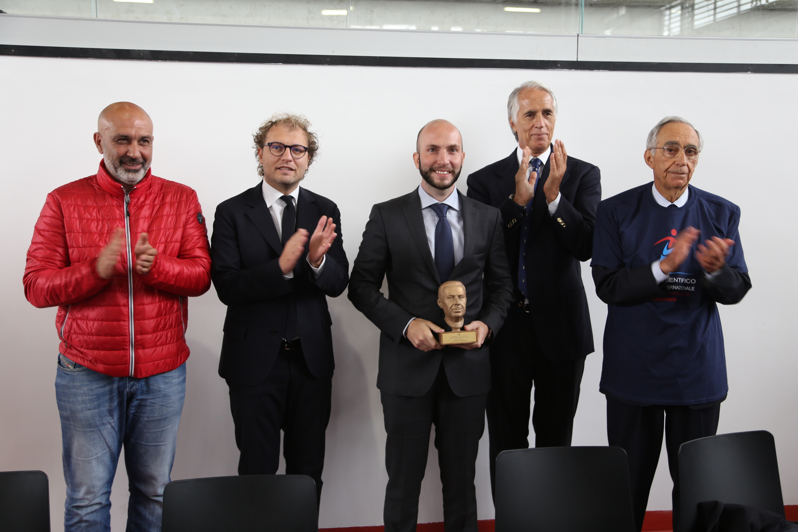 Premio Giulio Onesti 2017 a Niccolò Campriani